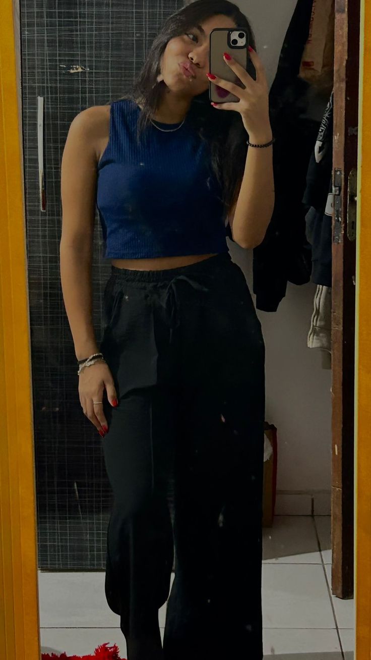 <em>Lucia Fernandez</em>